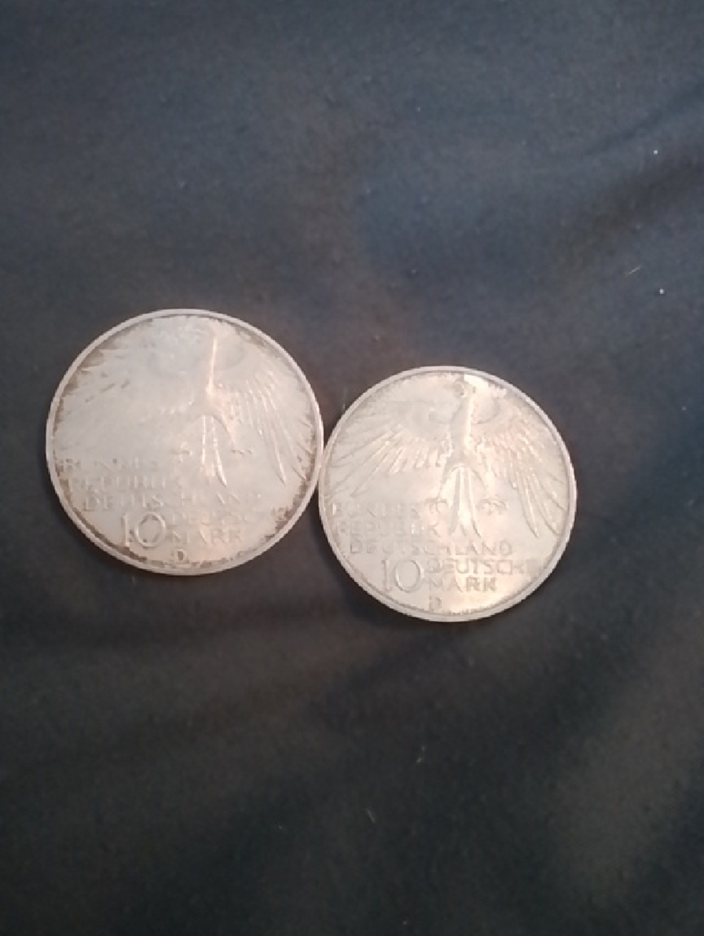 Pair of Vintage 10 Mark Coins - Silver Tone D Mint